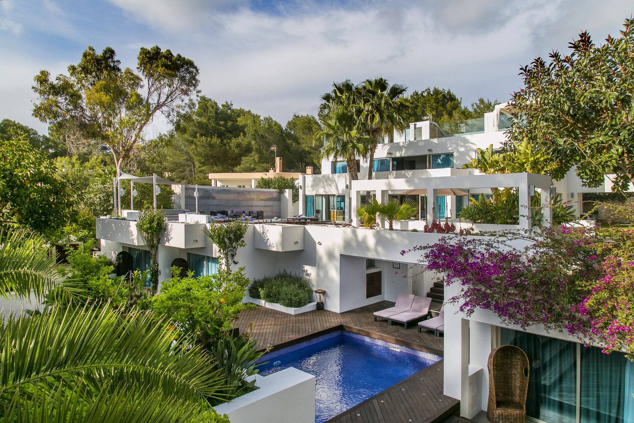Ibiza community